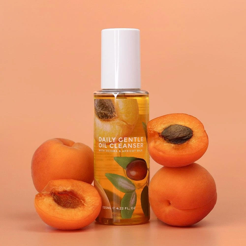 125 Ml Daily Gentle Oil Cleanser With Jojoba & Apricot Oils 3 125 Ml Daily Gentle Oil Cleanser With Jojoba & Apricot Oils